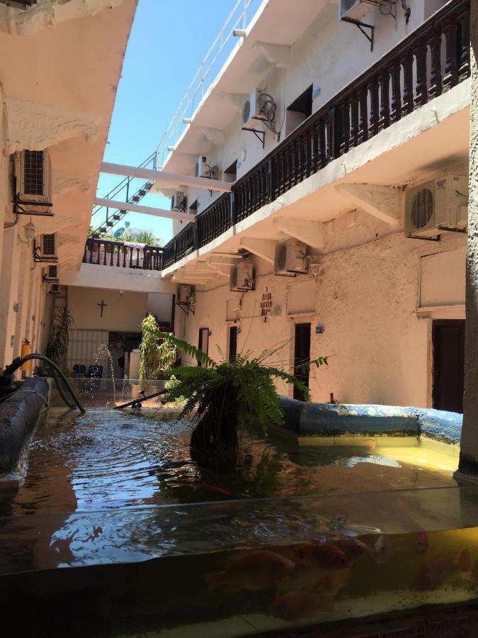 Hotel Andalucia Inn Σάντα Μάρτα Εξωτερικό φωτογραφία