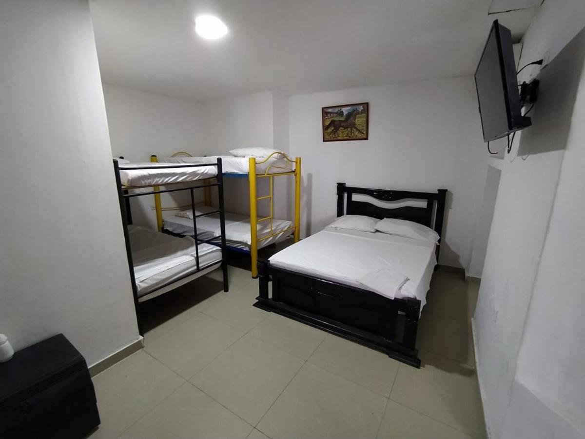 Hotel Andalucia Inn Σάντα Μάρτα Εξωτερικό φωτογραφία