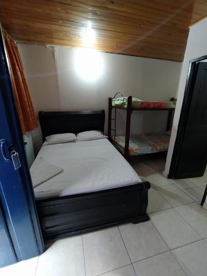 Hotel Andalucia Inn Σάντα Μάρτα Εξωτερικό φωτογραφία