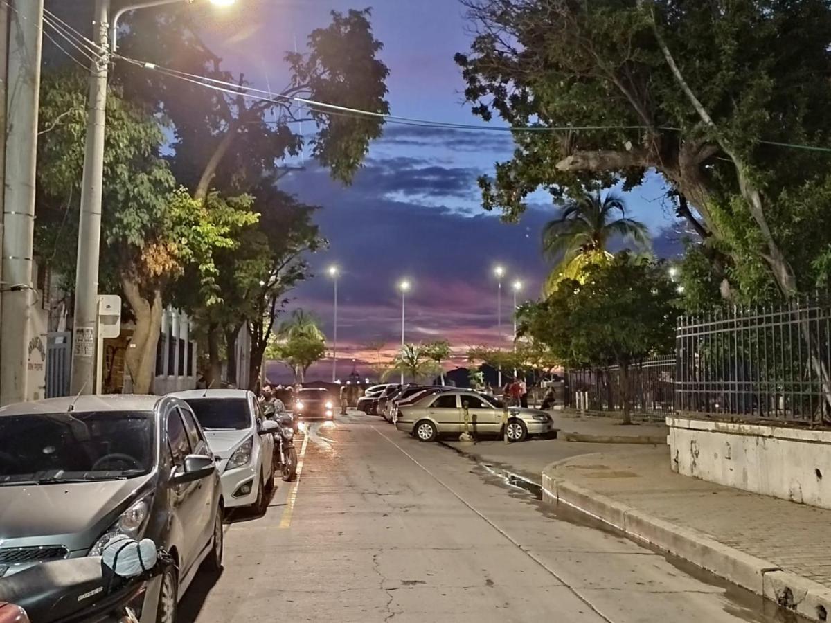 Hotel Andalucia Inn Σάντα Μάρτα Εξωτερικό φωτογραφία